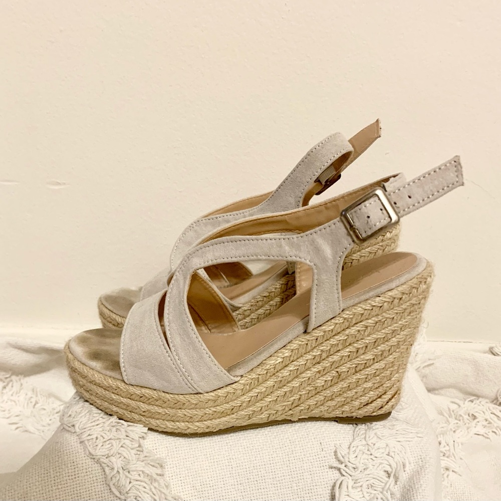 VENUS Espadrille 4” Cream Wedges